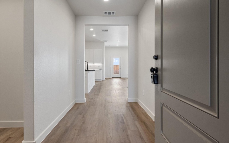 7103 14th Street, Lubbock, TX 79416, 4 Habitaciones Habitaciones , ,2 BañosBaños,Residential,En Venta,7103 14th Street,0,202600349