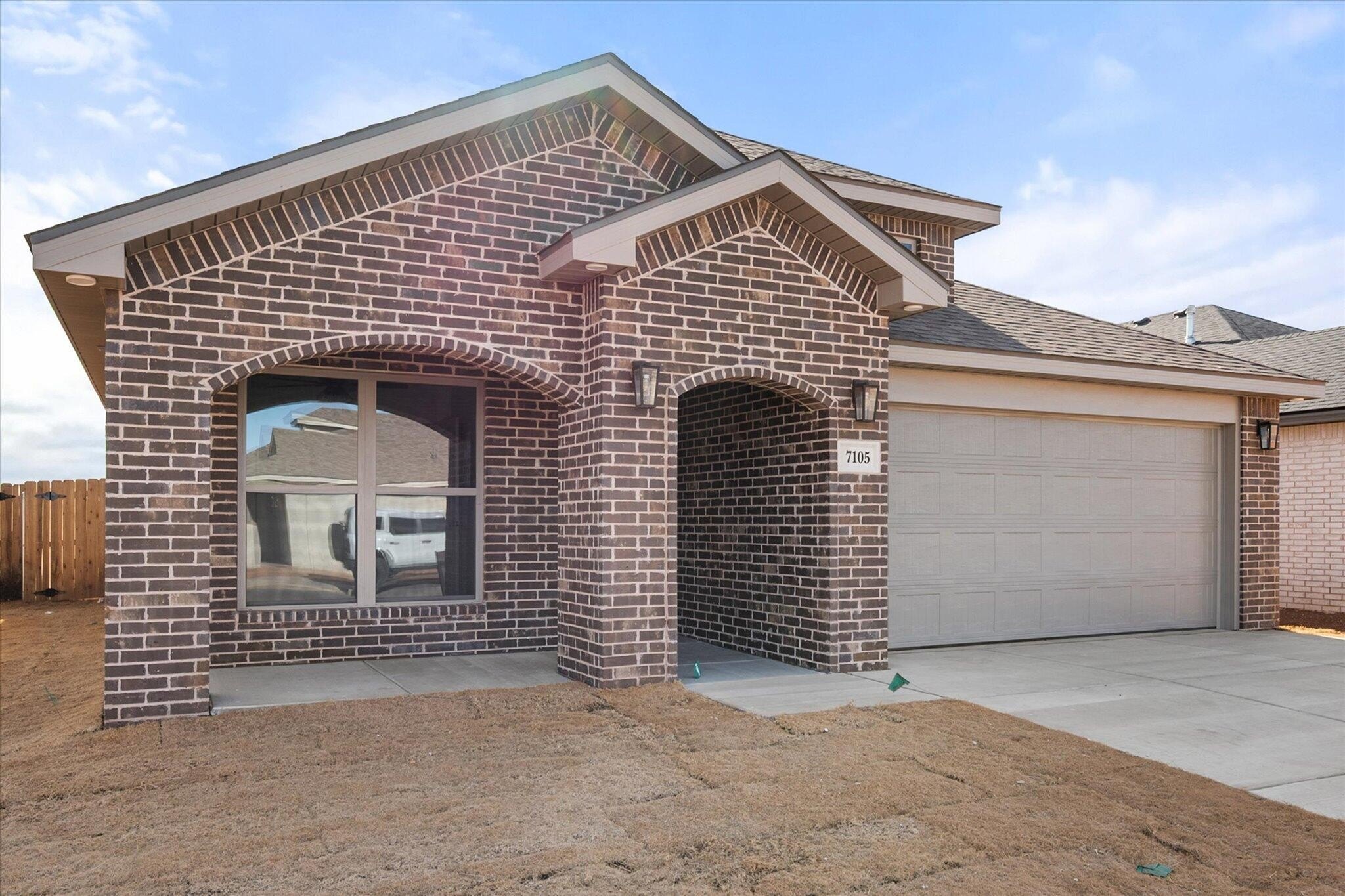 7105 14th Street, Lubbock, TX 79416, 4 Bedrooms Bedrooms, ,2 BathroomsBathrooms,Residential,For Sale,7105 14th Street,0,202600352