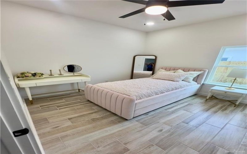 2309 N Gaytan Avenue, Edinburg, TX 78542, 4 Habitaciones Habitaciones , ,2 BañosBaños,Residential,En Venta,2309 N Gaytan Avenue,0,491494