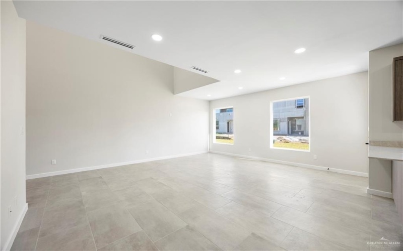 2205 Dorado Drive, Mission, TX 78573, 3 Bedrooms Bedrooms, ,2 BathroomsBathrooms,Residential,For Sale,2205 Dorado Drive,0,491546