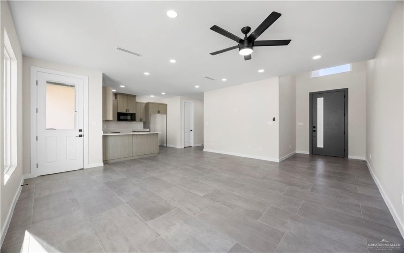 2203 Dorado Drive, Mission, TX 78573, 3 Bedrooms Bedrooms, ,2 BathroomsBathrooms,Residential,For Sale,2203 Dorado Drive,0,491547