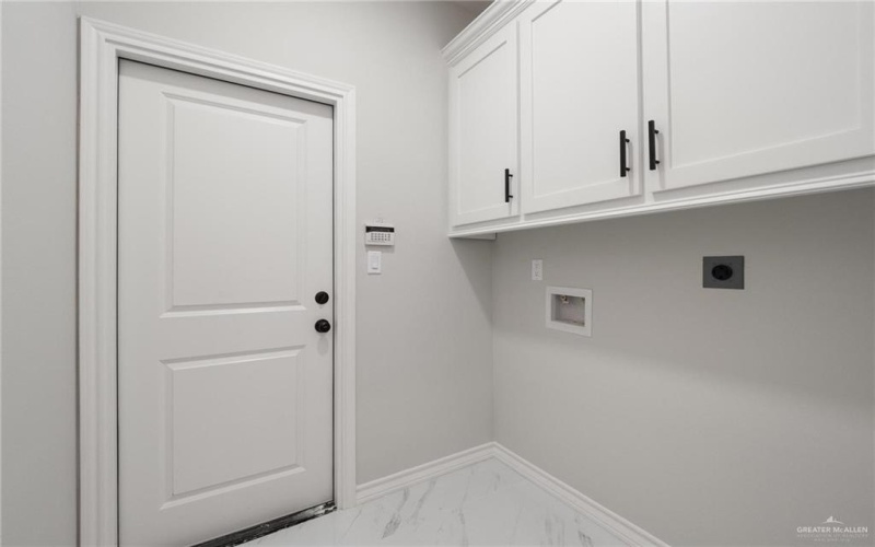 2321 Cardinal Drive, Weslaco, TX 78596, 3 Habitaciones Habitaciones , ,2 BañosBaños,Residential,En Venta,2321 Cardinal Drive,0,491611