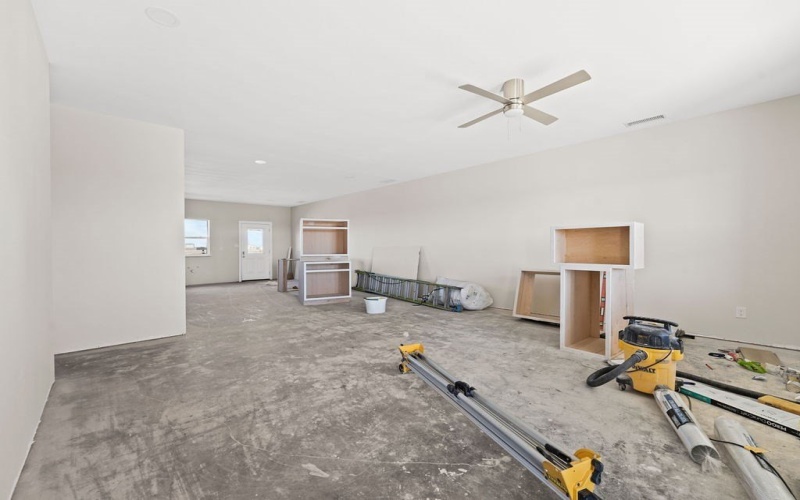 6615 E County Rd 61, Midland, TX 79705, 8 Bedrooms Bedrooms, ,8 BathroomsBathrooms,Residential Multi Family,For Sale,6615 E County Rd 61,0,50087858