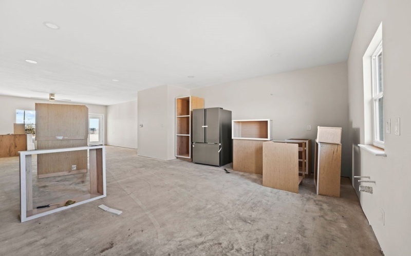 6615 E County Rd 61, Midland, TX 79705, 8 Bedrooms Bedrooms, ,8 BathroomsBathrooms,Residential Multi Family,For Sale,6615 E County Rd 61,0,50087858