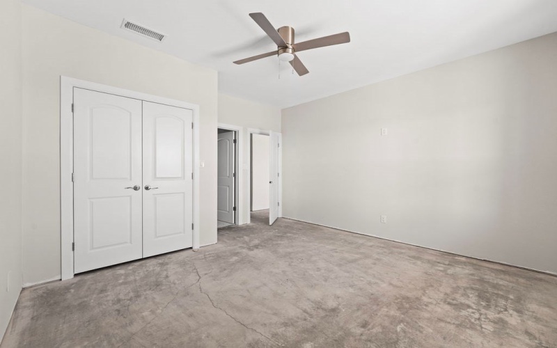 6615 E County Rd 61, Midland, TX 79705, 8 Bedrooms Bedrooms, ,8 BathroomsBathrooms,Residential Multi Family,For Sale,6615 E County Rd 61,0,50087858