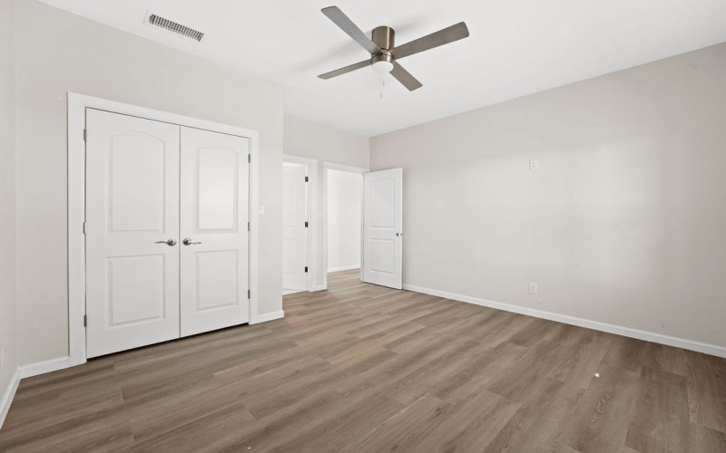 6615 E County Rd 61, Midland, TX 79705, 8 Bedrooms Bedrooms, ,8 BathroomsBathrooms,Residential Multi Family,For Sale,6615 E County Rd 61,0,50087858