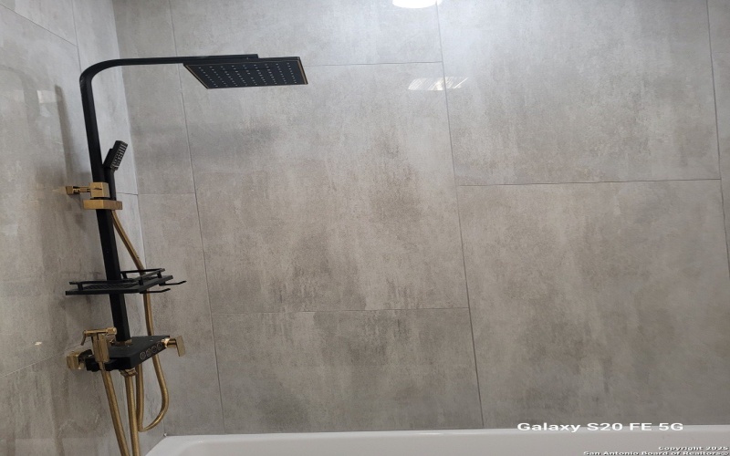 374 County Road 124, Floresville, TX 78114, 2 Bedrooms Bedrooms, ,2 BathroomsBathrooms,Residential,For Sale,374 County Road 124,0,1924359