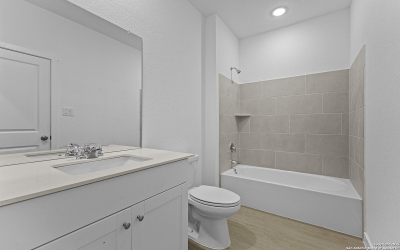 14823 Taradeau, San Antonio, TX 78254, 4 Habitaciones Habitaciones , ,3 BañosBaños,Residential,En Venta,14823 Taradeau,0,1932009