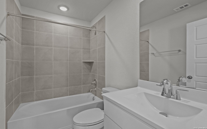 15519 Lonehollow Lake, San Antonio, TX 78253, 5 Bedrooms Bedrooms, ,3 BathroomsBathrooms,Residential,For Sale,15519 Lonehollow Lake,0,1932166