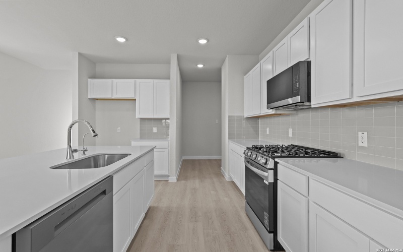 15519 Lonehollow Lake, San Antonio, TX 78253, 5 Bedrooms Bedrooms, ,3 BathroomsBathrooms,Residential,For Sale,15519 Lonehollow Lake,0,1932166