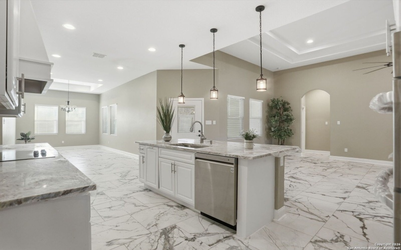 7802 Clearwater Blvd, Selma, TX 78154, 5 Bedrooms Bedrooms, ,5 BathroomsBathrooms,Residential,For Sale,7802 Clearwater Blvd,0,1932220