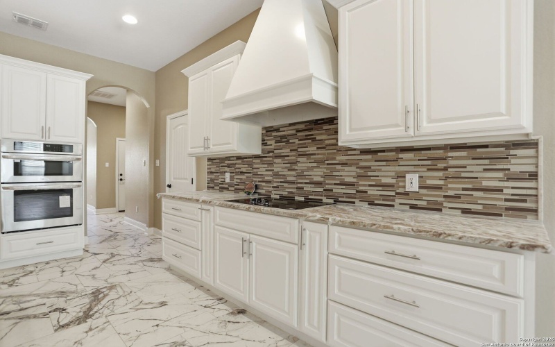 7802 Clearwater Blvd, Selma, TX 78154, 5 Bedrooms Bedrooms, ,5 BathroomsBathrooms,Residential,For Sale,7802 Clearwater Blvd,0,1932220