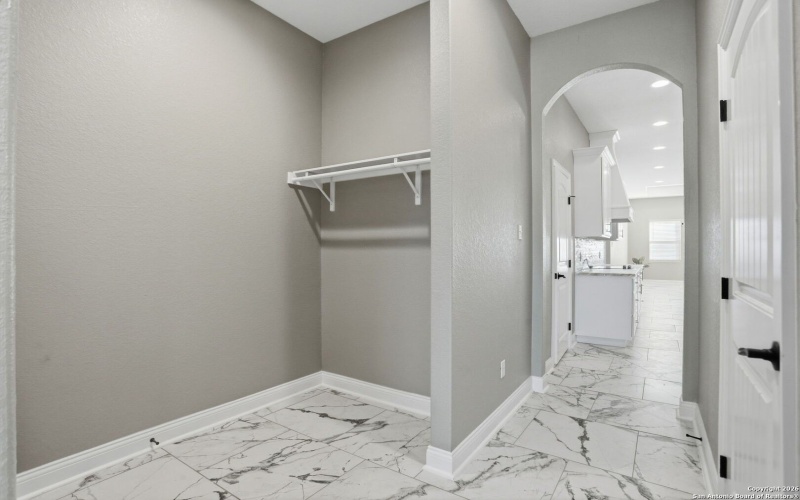 7802 Clearwater Blvd, Selma, TX 78154, 5 Bedrooms Bedrooms, ,5 BathroomsBathrooms,Residential,For Sale,7802 Clearwater Blvd,0,1932220