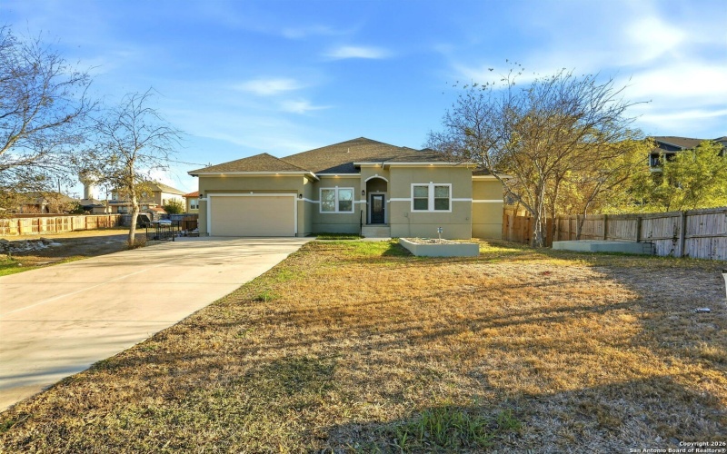 7802 Clearwater Blvd, Selma, TX 78154, 5 Bedrooms Bedrooms, ,5 BathroomsBathrooms,Residential,For Sale,7802 Clearwater Blvd,0,1932220
