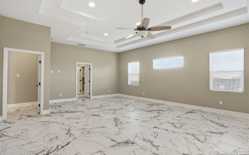 7802 Clearwater Blvd, Selma, TX 78154, 5 Bedrooms Bedrooms, ,5 BathroomsBathrooms,Residential,For Sale,7802 Clearwater Blvd,0,1932220