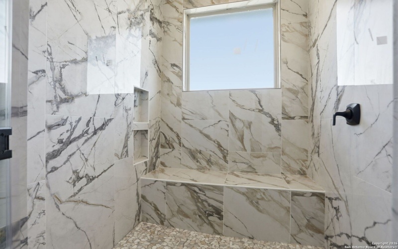 7802 Clearwater Blvd, Selma, TX 78154, 5 Bedrooms Bedrooms, ,5 BathroomsBathrooms,Residential,For Sale,7802 Clearwater Blvd,0,1932220