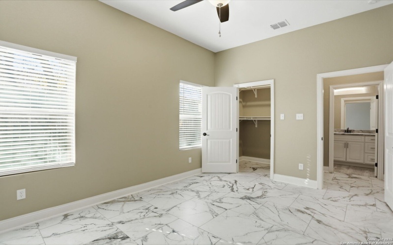 7802 Clearwater Blvd, Selma, TX 78154, 5 Bedrooms Bedrooms, ,5 BathroomsBathrooms,Residential,For Sale,7802 Clearwater Blvd,0,1932220