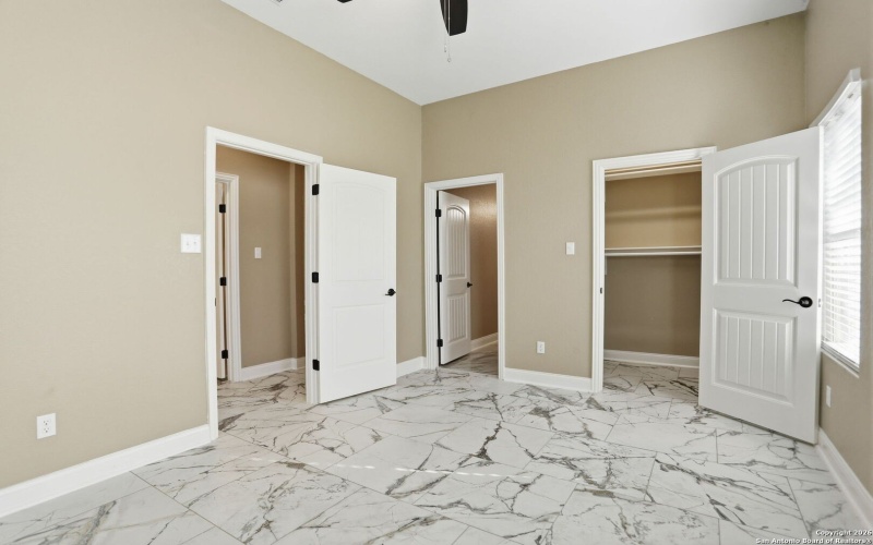 7802 Clearwater Blvd, Selma, TX 78154, 5 Bedrooms Bedrooms, ,5 BathroomsBathrooms,Residential,For Sale,7802 Clearwater Blvd,0,1932220