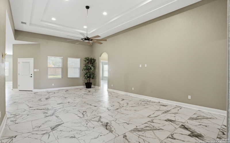 7802 Clearwater Blvd, Selma, TX 78154, 5 Bedrooms Bedrooms, ,5 BathroomsBathrooms,Residential,For Sale,7802 Clearwater Blvd,0,1932220