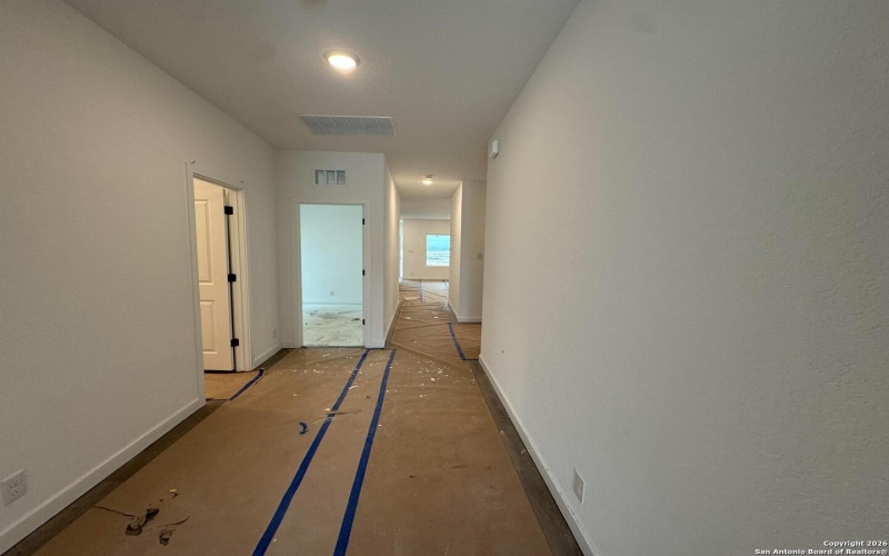 7111 Lower Crossing, San Antonio, TX 78252, 3 Bedrooms Bedrooms, ,2 BathroomsBathrooms,Residential,For Sale,7111 Lower Crossing,0,1932295