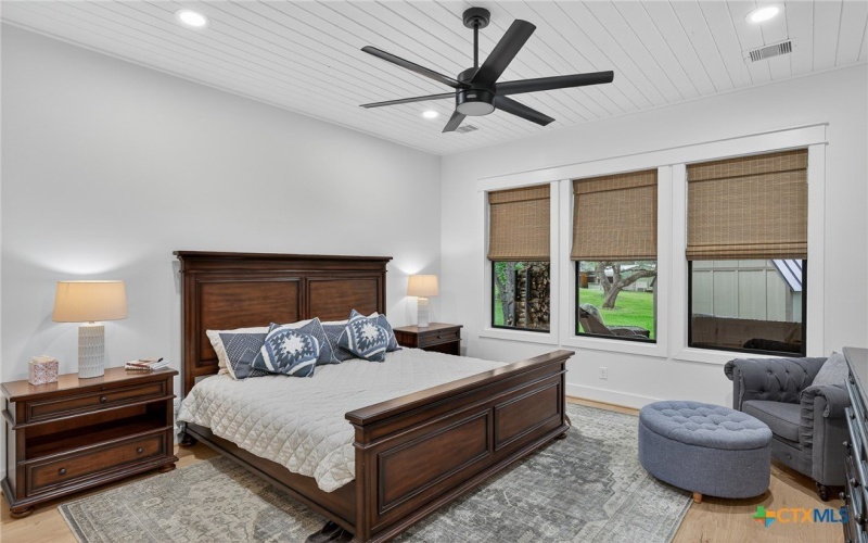 2001 Granite Cove Drive, Kingsland, TX 78639, 3 Bedrooms Bedrooms, ,3 BathroomsBathrooms,Residential,For Sale,2001 Granite Cove Drive,0,601145