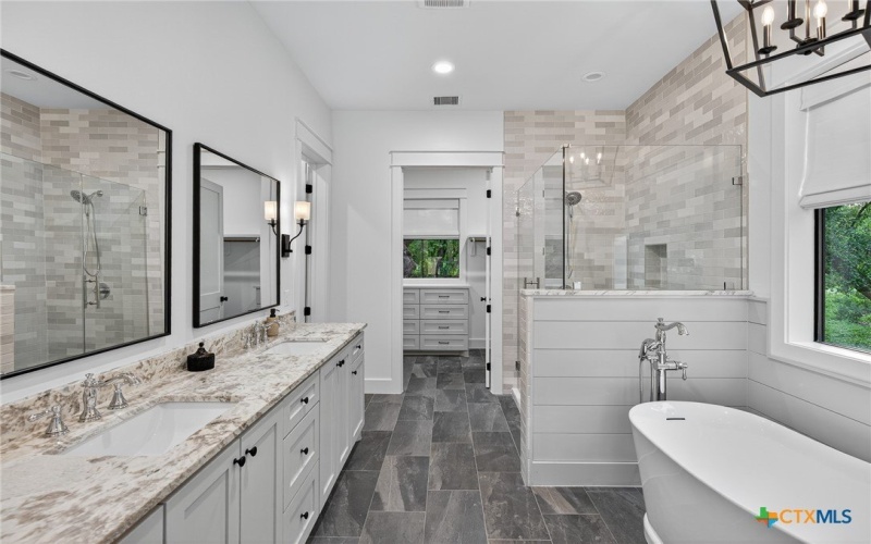 2001 Granite Cove Drive, Kingsland, TX 78639, 3 Bedrooms Bedrooms, ,3 BathroomsBathrooms,Residential,For Sale,2001 Granite Cove Drive,0,601145