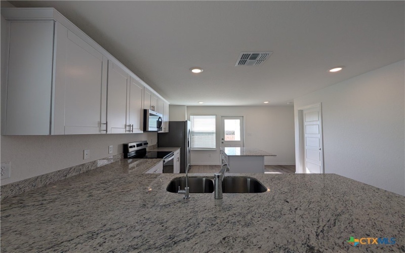 862 Bluegrass Point, New Braunfels, TX 78130, 4 Habitaciones Habitaciones , ,2 BañosBaños,Residential,En Venta,862 Bluegrass Point,0,601150