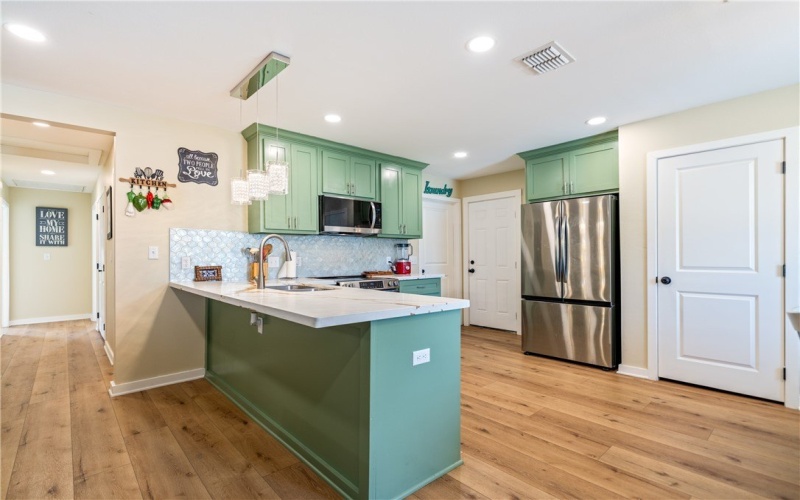 915 Craig Street, Corpus Christi, TX 78404, 3 Bedrooms Bedrooms, ,2 BathroomsBathrooms,Residential,For Sale,915 Craig Street,0,469479