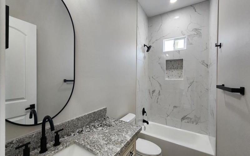 1163 Calle Baltica, Eagle Pass, TX 78852, 3 Habitaciones Habitaciones , ,2 BañosBaños,Residential,En Venta,1163 Calle Baltica,0,81974