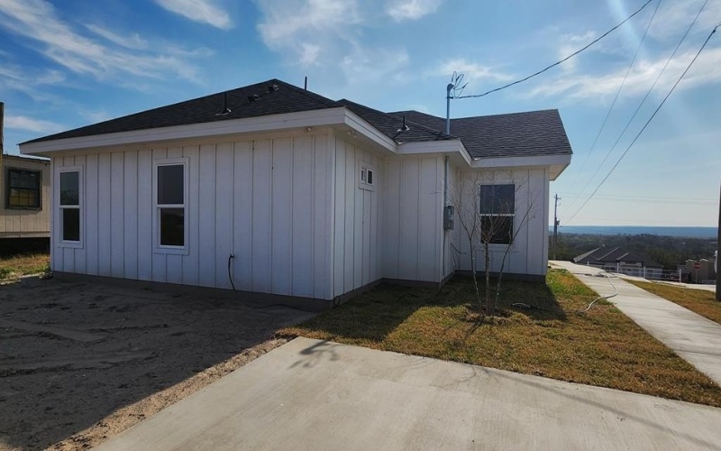 1163 Calle Baltica, Eagle Pass, TX 78852, 3 Habitaciones Habitaciones , ,2 BañosBaños,Residential,En Venta,1163 Calle Baltica,0,81974