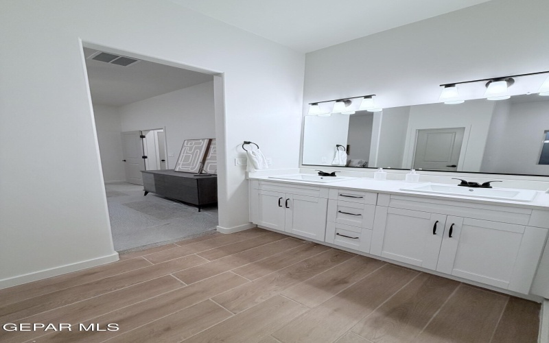 812 ACTON Street, El Paso, TX 79928, 4 Habitaciones Habitaciones , ,2 BañosBaños,Residential,En Venta,812 ACTON Street,0,936144