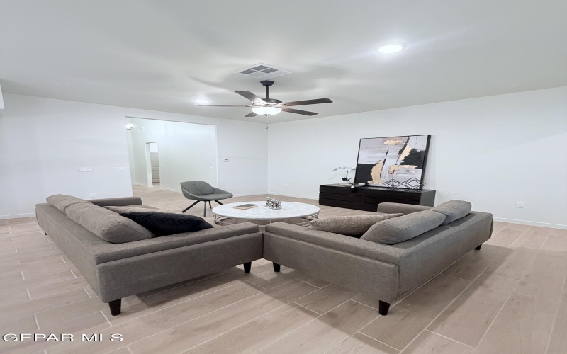 812 ACTON Street, El Paso, TX 79928, 4 Habitaciones Habitaciones , ,2 BañosBaños,Residential,En Venta,812 ACTON Street,0,936144