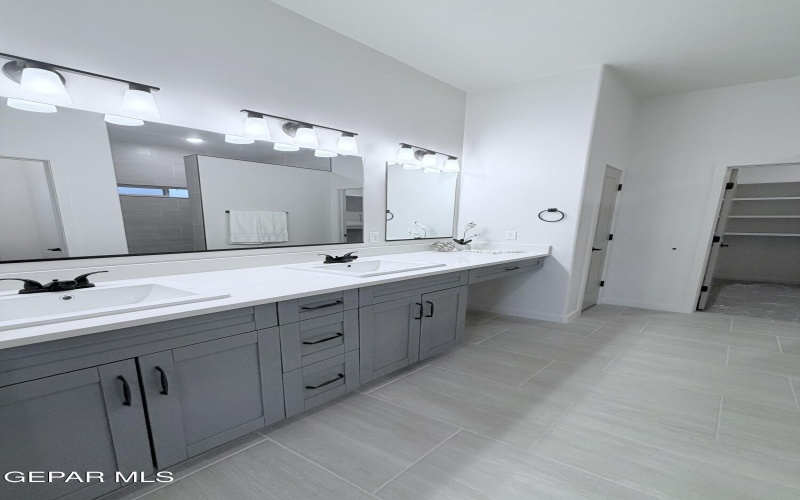 13066 EMERALD ISLE Street, El Paso, TX 79928, 3 Bedrooms Bedrooms, ,2 BathroomsBathrooms,Residential,For Sale,13066 EMERALD ISLE Street,0,936147