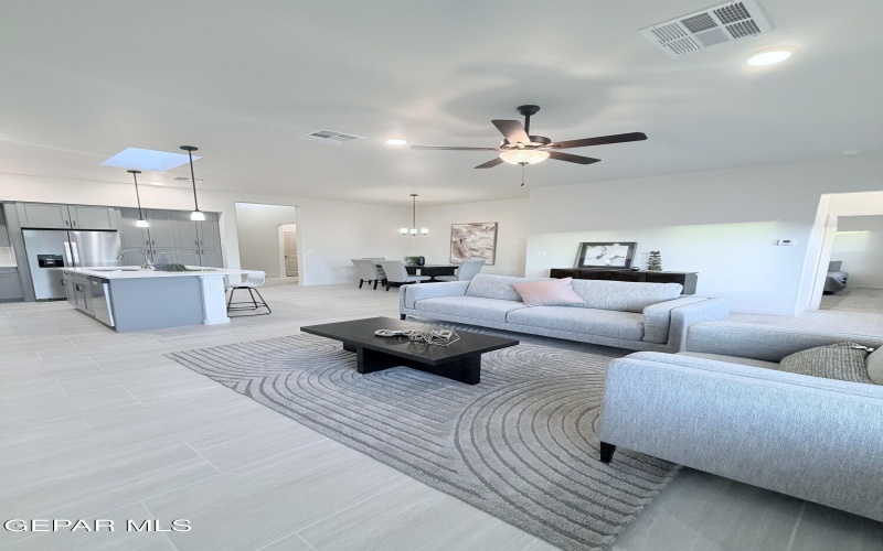 13066 EMERALD ISLE Street, El Paso, TX 79928, 3 Bedrooms Bedrooms, ,2 BathroomsBathrooms,Residential,For Sale,13066 EMERALD ISLE Street,0,936147