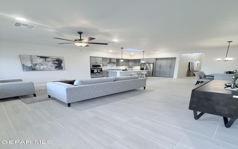 13066 EMERALD ISLE Street, El Paso, TX 79928, 3 Bedrooms Bedrooms, ,2 BathroomsBathrooms,Residential,For Sale,13066 EMERALD ISLE Street,0,936147