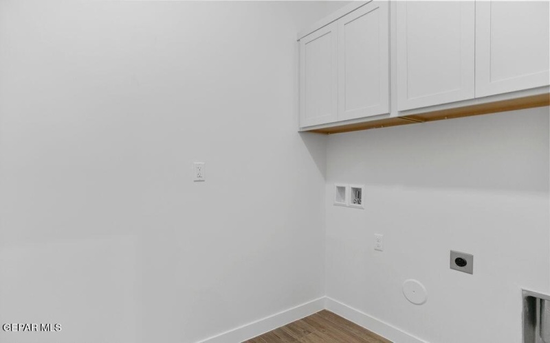 1112 Steel Hill Avenue, Santa Teresa, NM 88008, 4 Habitaciones Habitaciones , ,2 BañosBaños,Residential,En Venta,1112 Steel Hill Avenue,0,936150