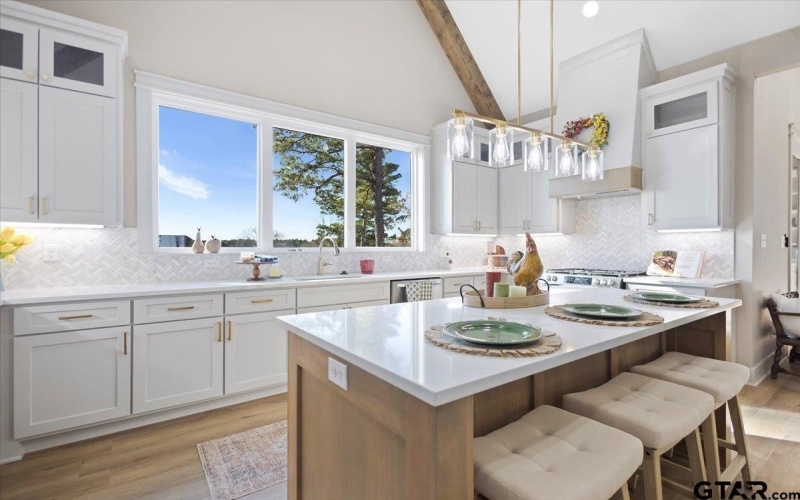 12181 Oak Grove Dr., Tyler, TX 75706, 4 Bedrooms Bedrooms, ,3 BathroomsBathrooms,Residential,For Sale,12181 Oak Grove Dr.,0,26000412