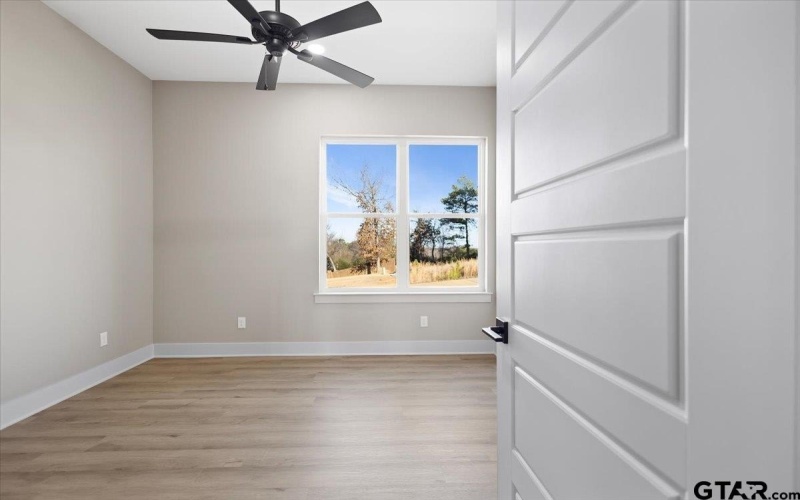 12181 Oak Grove Dr., Tyler, TX 75706, 4 Bedrooms Bedrooms, ,3 BathroomsBathrooms,Residential,For Sale,12181 Oak Grove Dr.,0,26000412