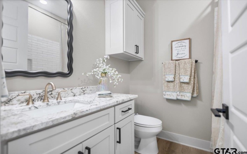 12181 Oak Grove Dr., Tyler, TX 75706, 4 Bedrooms Bedrooms, ,3 BathroomsBathrooms,Residential,For Sale,12181 Oak Grove Dr.,0,26000412