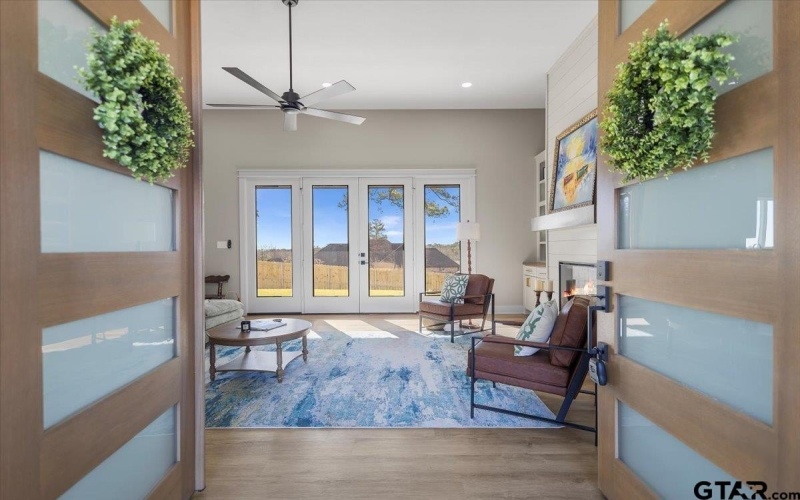 12181 Oak Grove Dr., Tyler, TX 75706, 4 Bedrooms Bedrooms, ,3 BathroomsBathrooms,Residential,For Sale,12181 Oak Grove Dr.,0,26000412