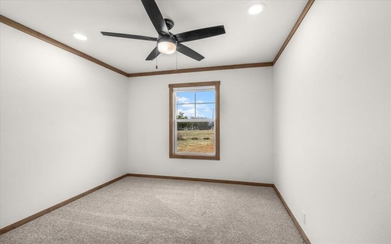 5824 Thousand Oaks Drive, Joshua, TX 76058, 4 Habitaciones Habitaciones , ,2 BañosBaños,Residential,En Venta,5824 Thousand Oaks Drive,0,21110400