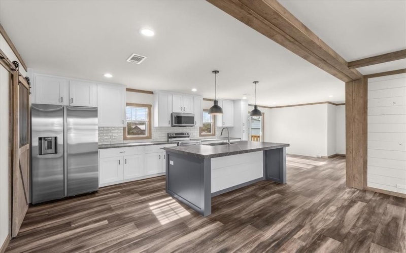 5824 Thousand Oaks Drive, Joshua, TX 76058, 4 Habitaciones Habitaciones , ,2 BañosBaños,Residential,En Venta,5824 Thousand Oaks Drive,0,21110400