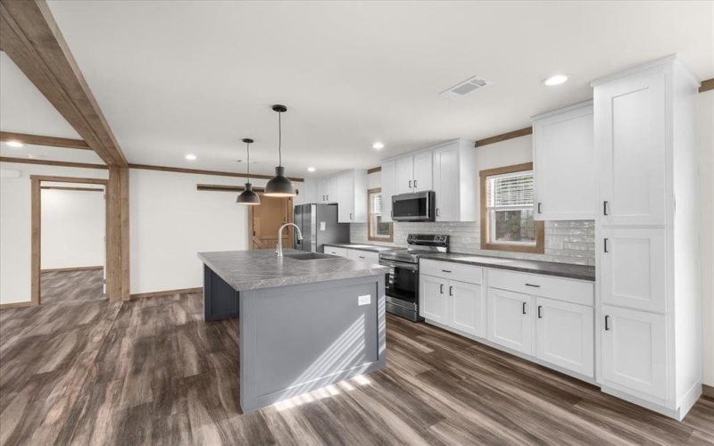 5824 Thousand Oaks Drive, Joshua, TX 76058, 4 Habitaciones Habitaciones , ,2 BañosBaños,Residential,En Venta,5824 Thousand Oaks Drive,0,21110400