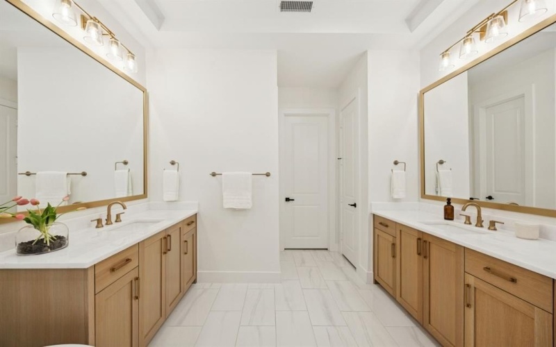 6281 Edgestone Drive, Frisco, TX 75034, 5 Habitaciones Habitaciones , ,6 BañosBaños,Residential,En Venta,6281 Edgestone Drive,0,21134669