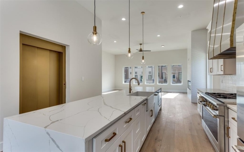 250 E Dallas Road #114, Grapevine, TX 76051, 3 Habitaciones Habitaciones , ,3 BañosBaños,Residential,En Venta,250 E Dallas Road,0,21134937