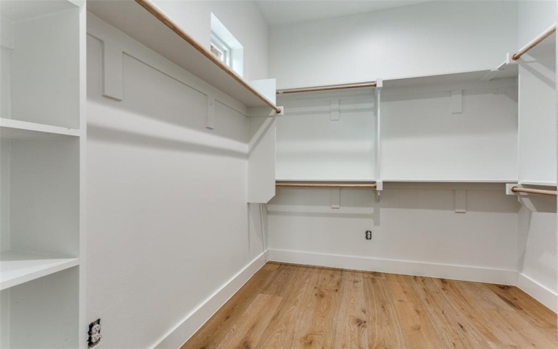 250 E Dallas Road #114, Grapevine, TX 76051, 3 Habitaciones Habitaciones , ,3 BañosBaños,Residential,En Venta,250 E Dallas Road,0,21134937