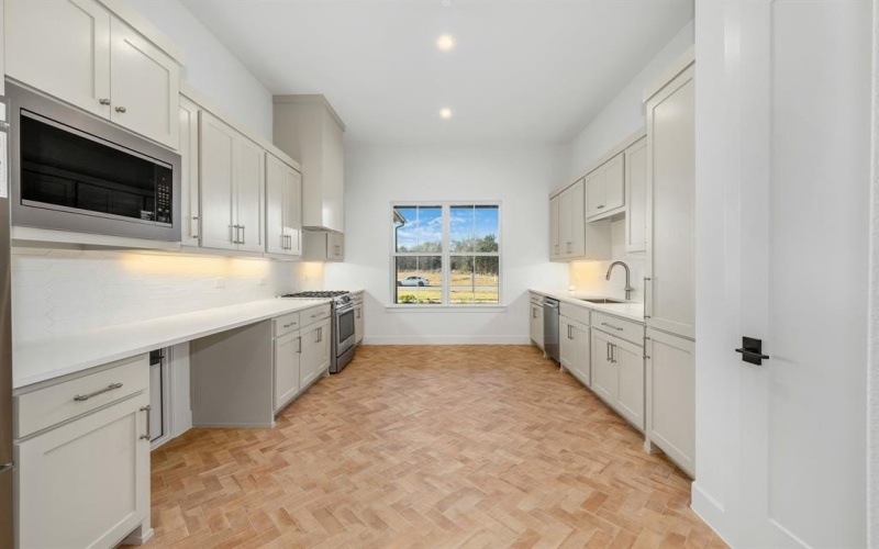 940 Healey Drive, Fairview, TX 75069, 5 Bedrooms Bedrooms, ,6 BathroomsBathrooms,Residential,For Sale,940 Healey Drive,0,21141084