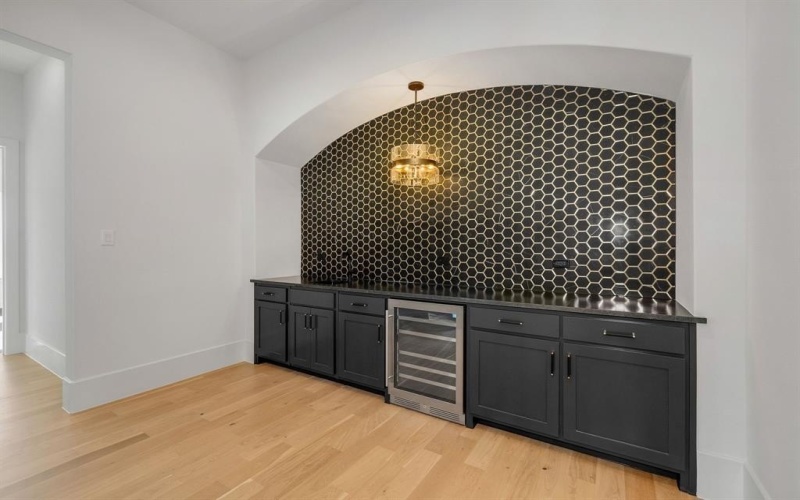 940 Healey Drive, Fairview, TX 75069, 5 Bedrooms Bedrooms, ,6 BathroomsBathrooms,Residential,For Sale,940 Healey Drive,0,21141084