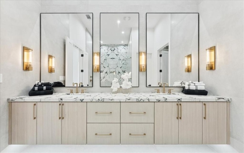 7111 Coronado Avenue, Dallas, TX 75214, 5 Bedrooms Bedrooms, ,6 BathroomsBathrooms,Residential,For Sale,7111 Coronado Avenue,0,21142085