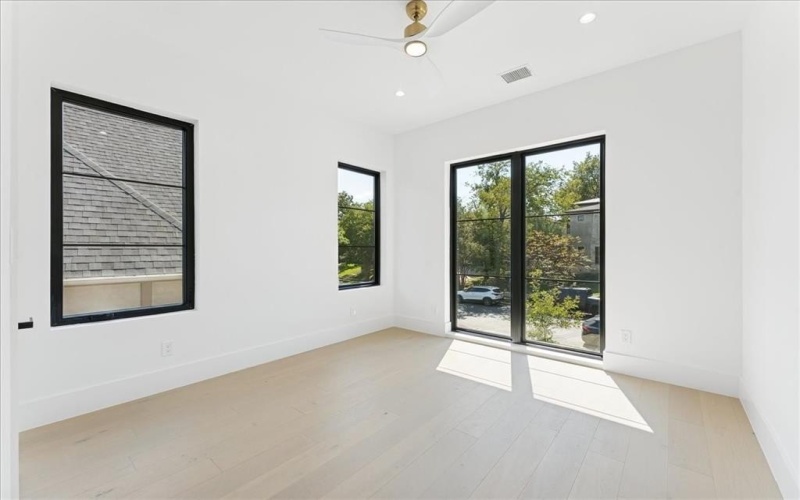 7111 Coronado Avenue, Dallas, TX 75214, 5 Bedrooms Bedrooms, ,6 BathroomsBathrooms,Residential,For Sale,7111 Coronado Avenue,0,21142085